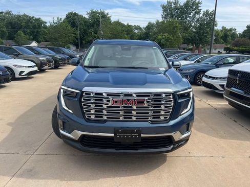 Used 2024 GMC Acadia Denali w/ Super Cruise Package AWD/4WD image 2