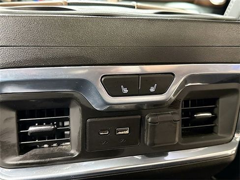 Used 2020 Chevrolet Silverado 1500 High Country w/ LPO, Dark Essentials Package image 29