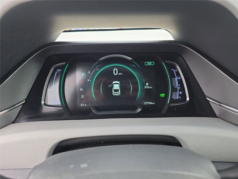 Used 2020 Hyundai Ioniq SE image 19