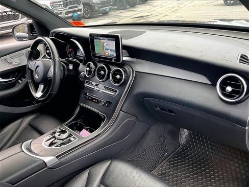 Used 2019 Mercedes-Benz GLC 300 GLC 300 image 13