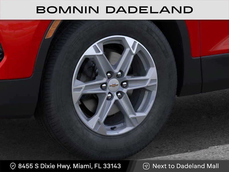 New 2025 Chevrolet Blazer LT FWD image 10
