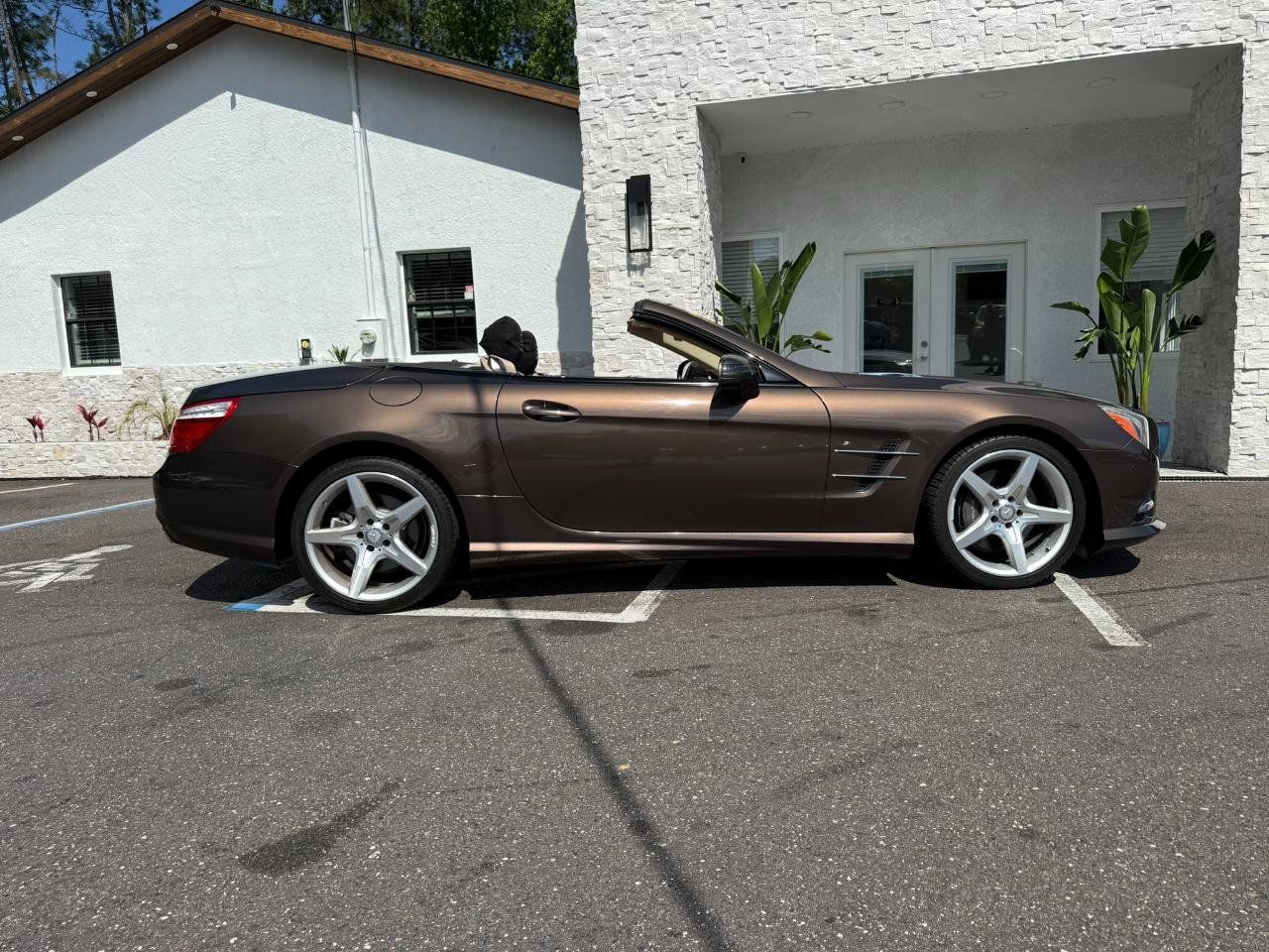 Used 2016 Mercedes-Benz SL 400 image 11