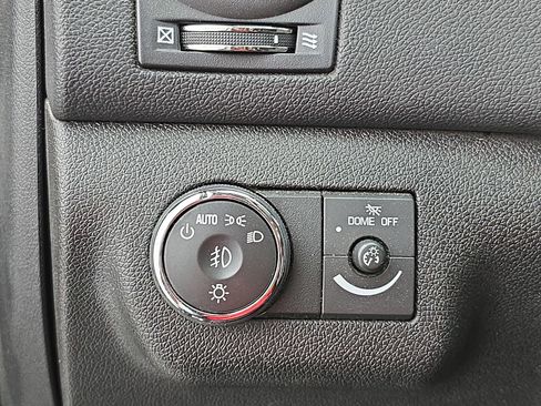 Used 2012 Buick Enclave Leather FWD image 26