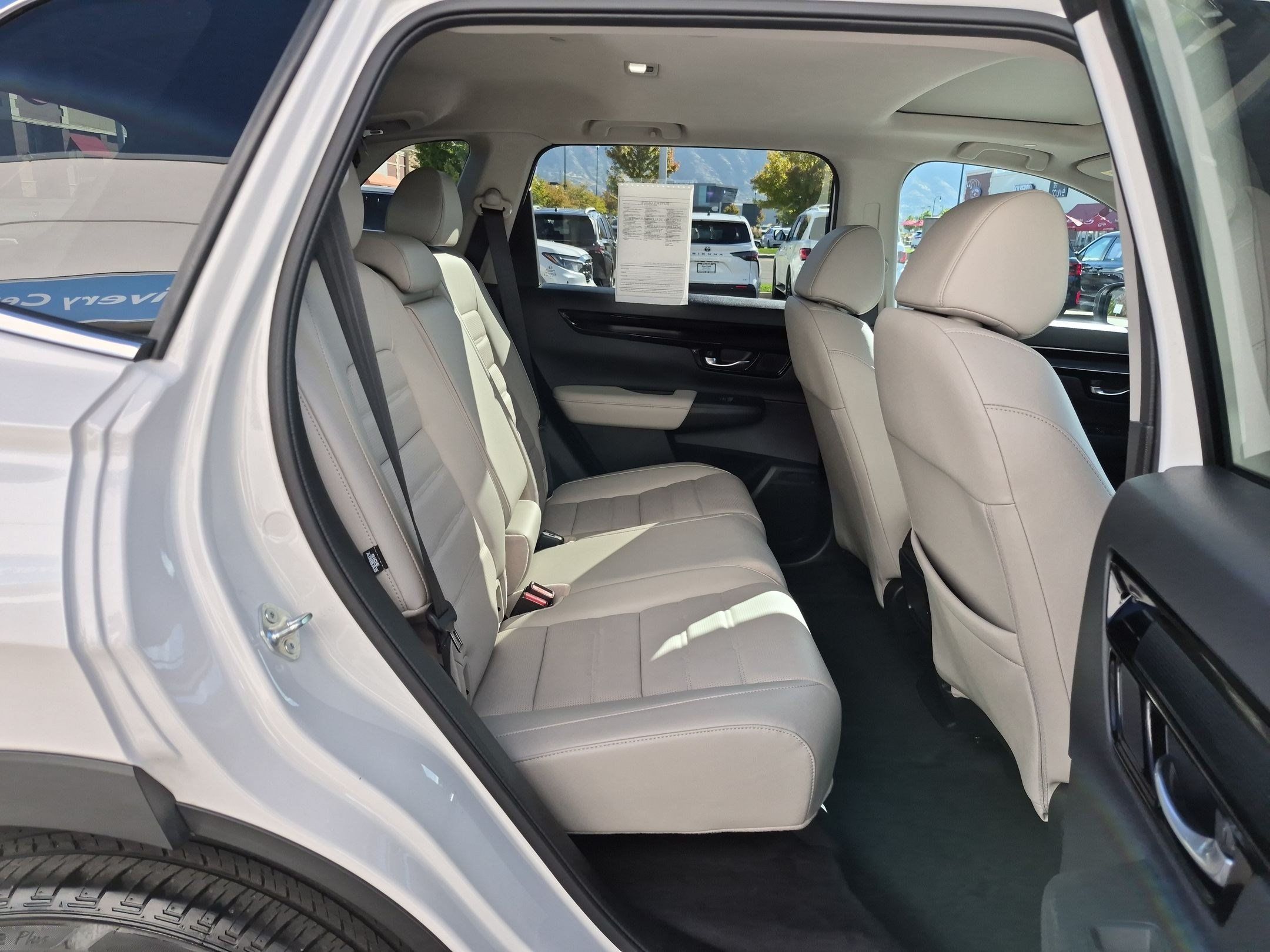 Used 2025 Honda CR-V EX-L image 32