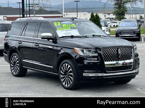 Certified 2022 Lincoln Navigator Black Label AWD/4WD image 1