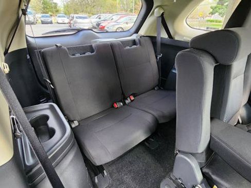 Used 2018 Mitsubishi Outlander ES FWD image 18