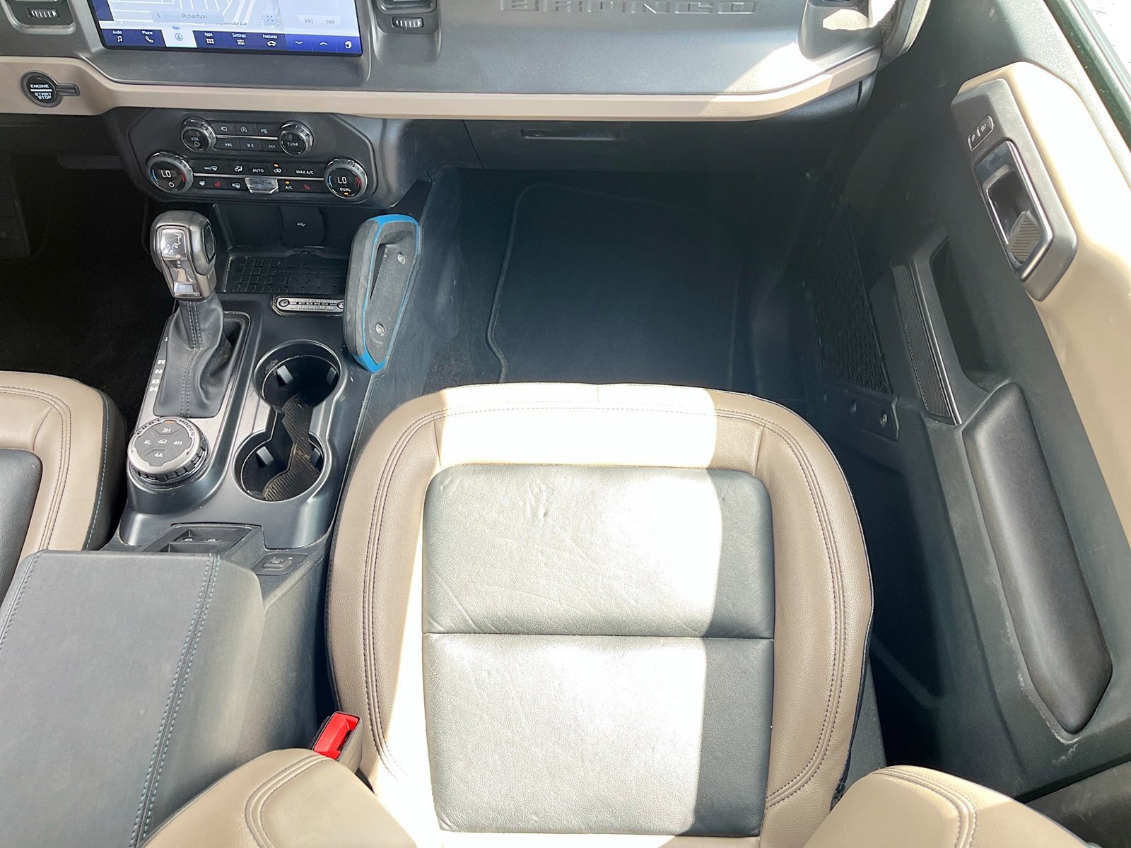Used 2024 Ford Bronco Wildtrak AWD/4WD image 23