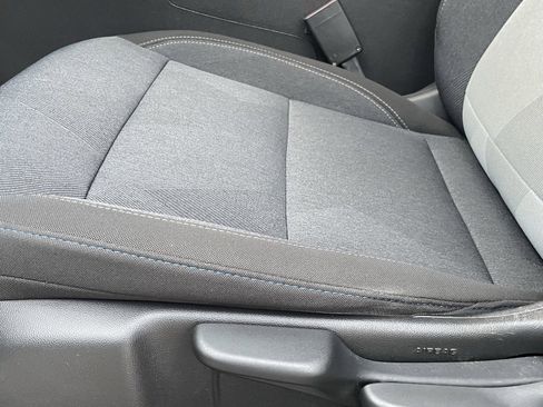 Used 2025 Chevrolet Trax LS w/ LS Convenience Package image 21