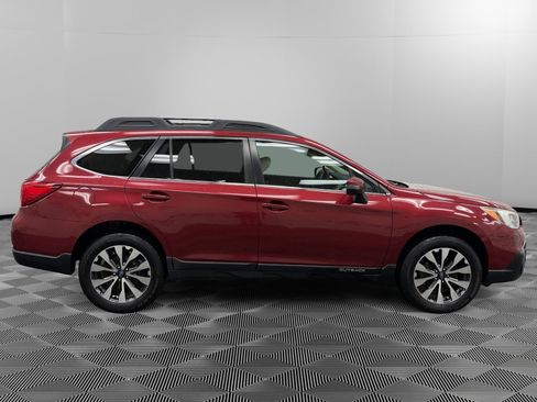 Used 2017 Subaru Outback 2.5i Limited image 6