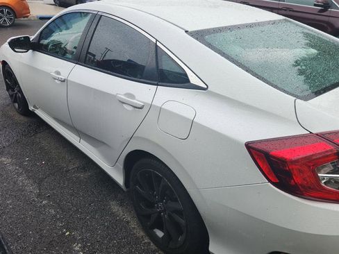 Used 2020 Honda Civic Sport image 4