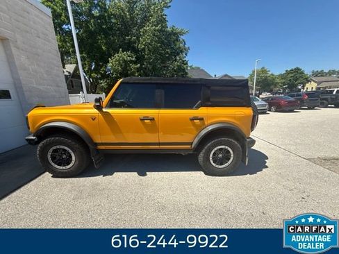 Used 2021 Ford Bronco Badlands AWD/4WD image 9