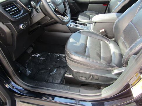 Certified 2021 Ford Escape SEL AWD/4WD image 16