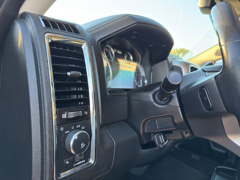 Used 2015 RAM 2500 Laramie image 15