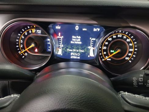 Used 2021 Jeep Wrangler Unlimited Sport image 12