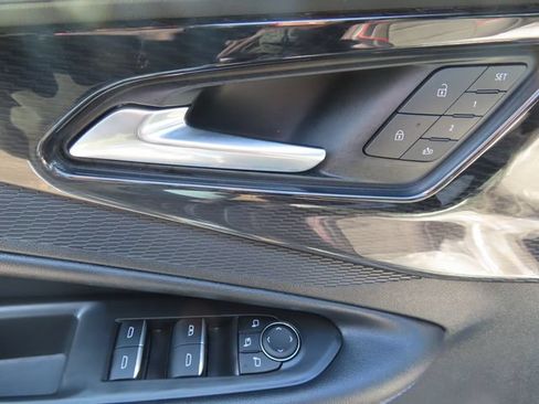 Used 2025 Chevrolet Blazer EV RS AWD/4WD image 13