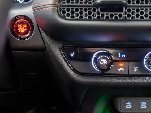 New 2027 Honda HR-V Sport image 27