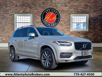 Used 2018 Volvo XC90 T6 Momentum w/ Convenience Package