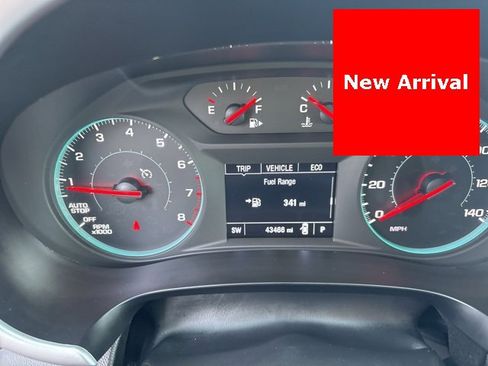 Used 2024 Chevrolet Malibu LT image 11