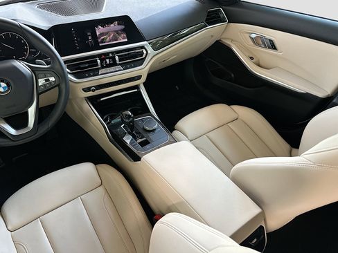 Used 2019 BMW 330i 330i w/ Driving Assistance Package image 22