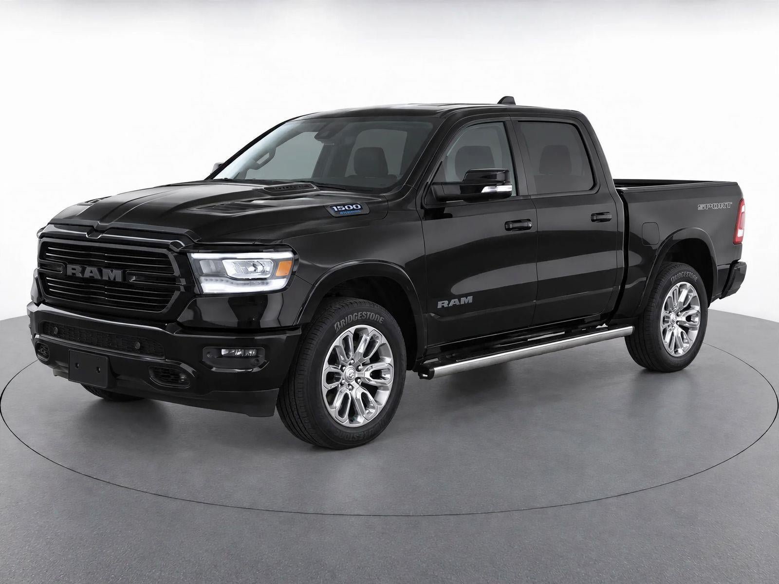 Used 2023 RAM 1500 Laramie AWD/4WD image 31