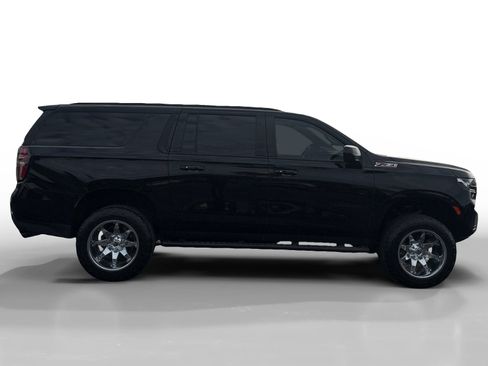 Used 2021 Chevrolet Suburban Z71 w/ Rear Media and Nav Package image 6