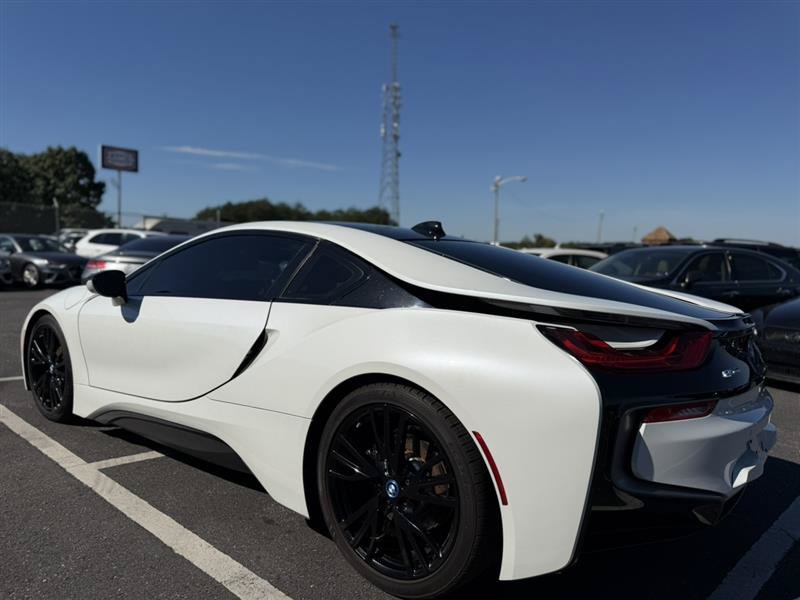 Used 2015 BMW i8 AWD/4WD image 9