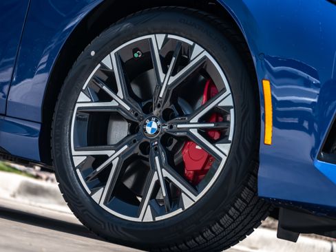 Used 2026 BMW 228i w/ Technology Package image 7