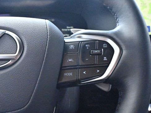 Used 2026 Lexus GX 550 w/ Accessory Package (2T) image 32