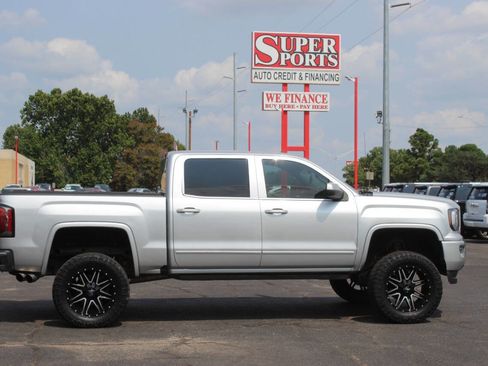 Used 2018 GMC Sierra 1500 SLT w/ Texas SLT Premium Package image 4