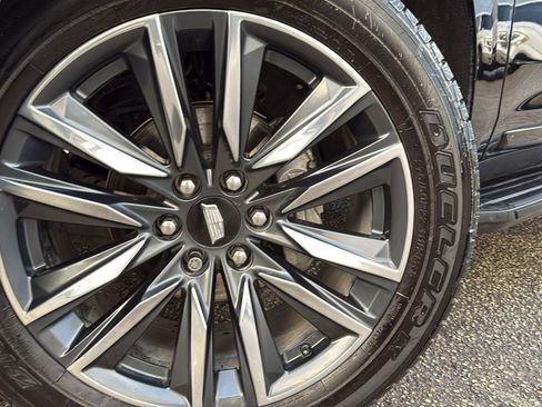 Used 2022 Cadillac Escalade Sport w/ Heavy-Duty Trailer Package image 9