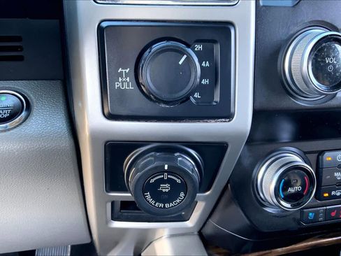 Used 2020 Ford F150 Lariat w/ Equipment Group 502A Luxury image 30