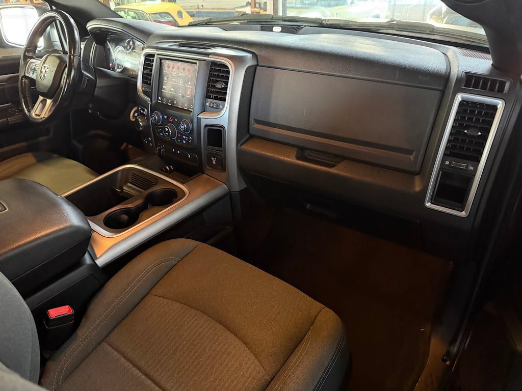Used 2021 RAM 1500 Warlock AWD/4WD image 14