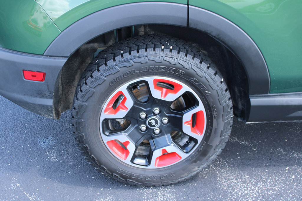 Used 2024 Ford Bronco Sport Free Wheeling AWD/4WD image 17
