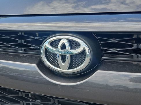 Used 2016 Toyota 4Runner Trail AWD/4WD image 19