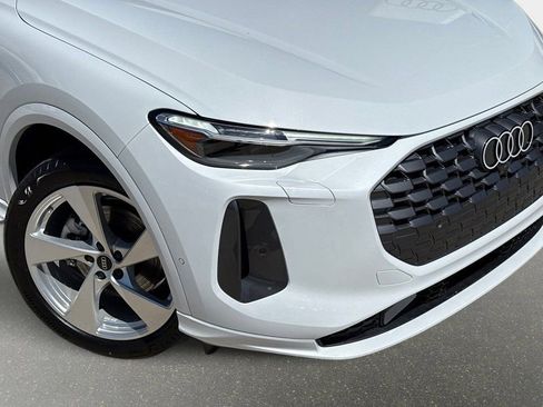 Certified 2025 Audi Q5 Premium Plus w/ Premium Plus image 22