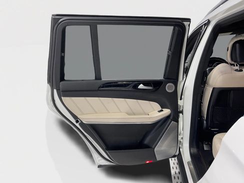 Used 2016 Mercedes-Benz GL 63 AMG 4MATIC w/ Accessory Chrome Package image 26