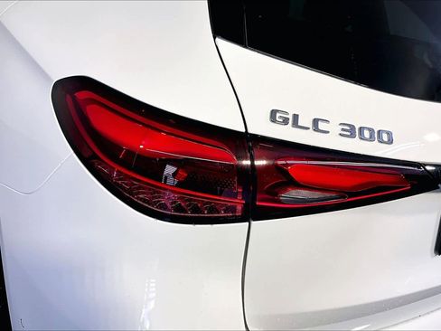 New 2026 Mercedes-Benz GLC 300 4MATIC image 5