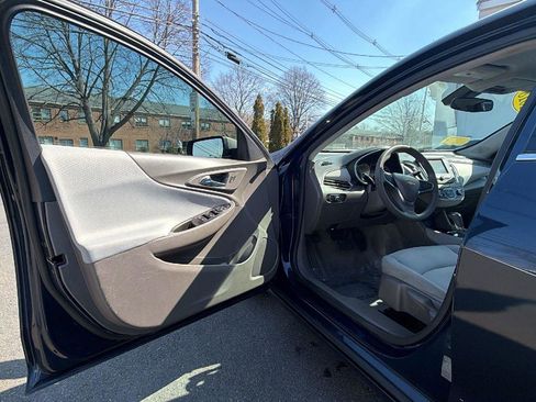 Used 2018 Chevrolet Malibu LS image 12