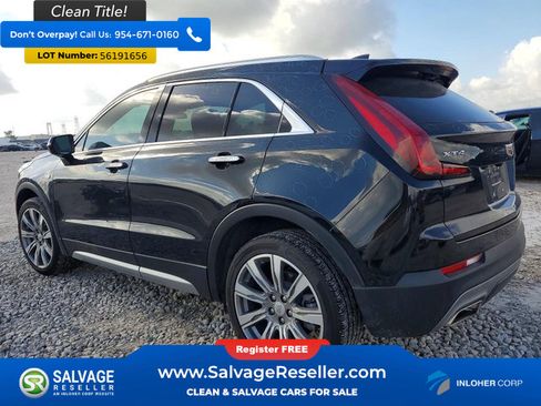 Used 2023 Cadillac XT4 Premium Luxury w/ Cold Weather Package FWD image 3