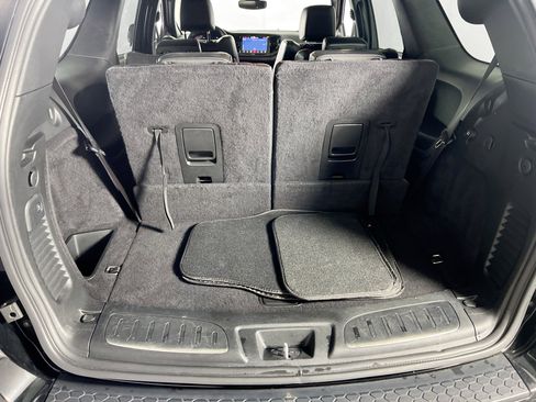 Used 2022 Dodge Durango R/T w/ Blacktop Package image 27