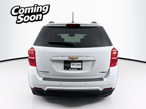 Used 2017 Chevrolet Equinox Premier w/ Enhanced Convenience Package image 13