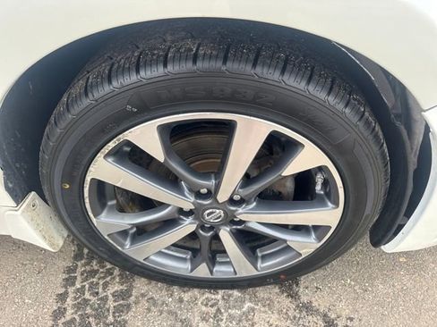 Used 2016 Nissan Altima 2.5 SR image 25