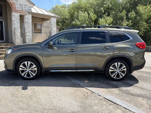 Used 2022 Subaru Ascent Limited w/ Technology Package AWD/4WD image 6