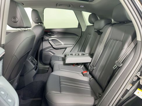 New 2025 Audi Q5 Premium Plus image 14