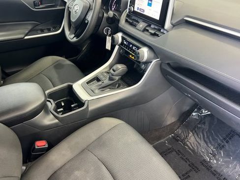 Used 2025 Toyota RAV4 LE FWD image 18