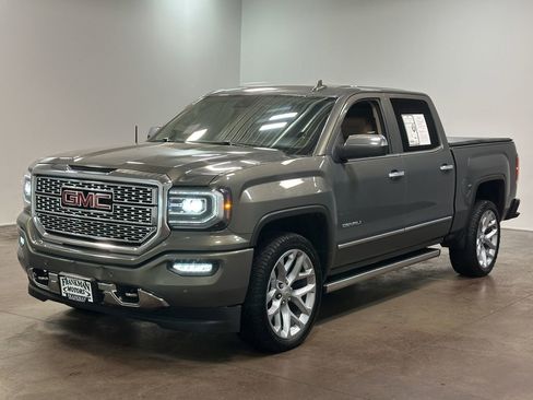 Used 2018 GMC Sierra 1500 Denali w/ Denali Ultimate Package image 7