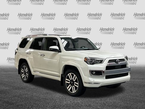 Used 2023 Toyota 4Runner Limited AWD/4WD image 2
