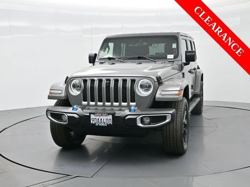 Used 2023 Jeep Wrangler Unlimited Sahara w/ Cold Weather Group image 3