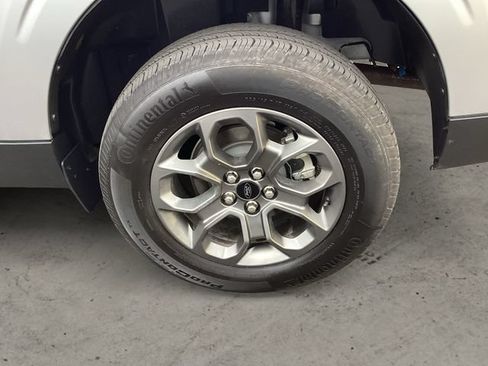 Used 2023 Ford Maverick XLT FWD image 14