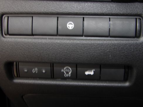 Certified 2023 Nissan Rogue SV w/ SV Premium B Package image 34